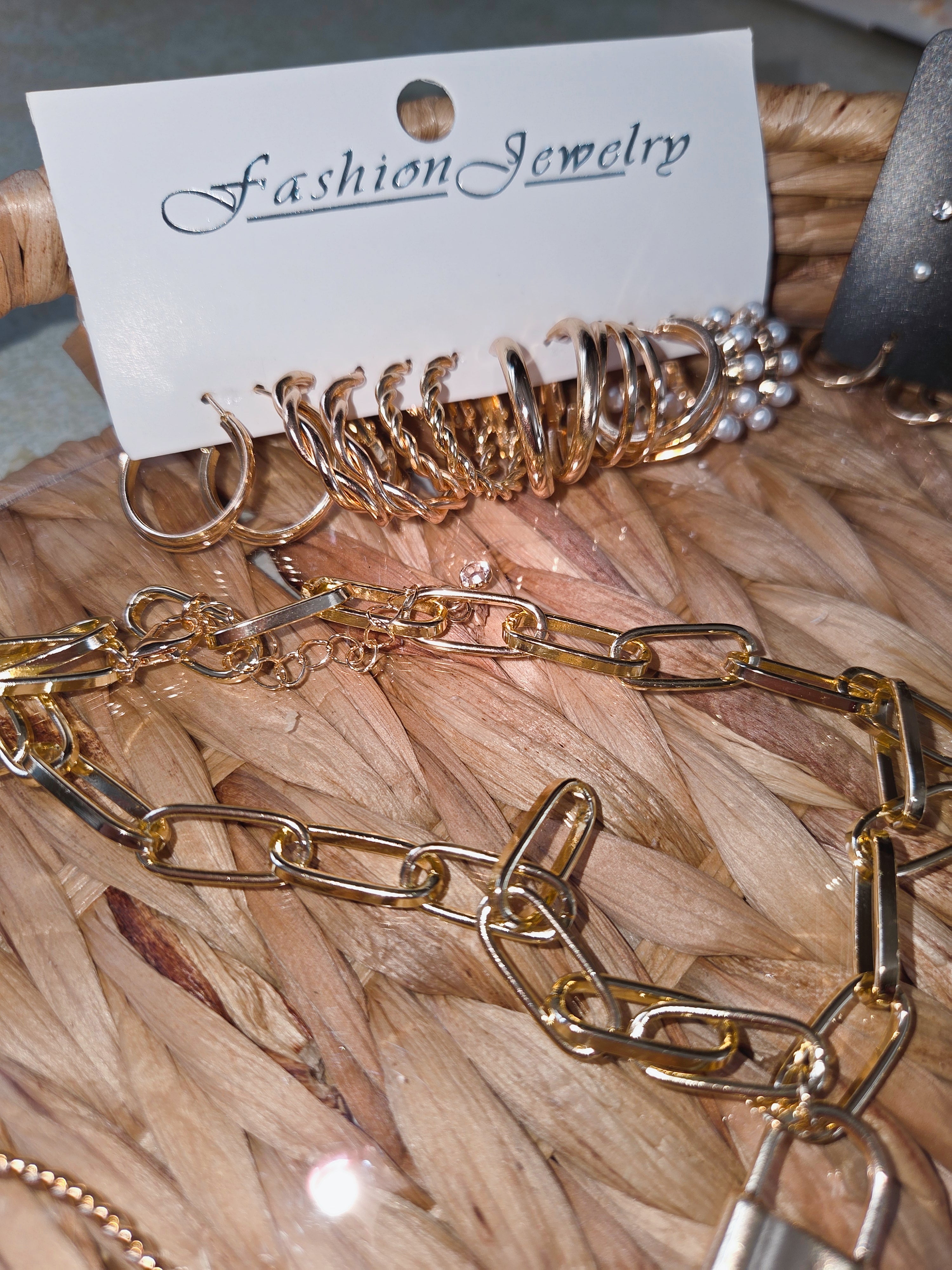 Joyería Misteriosa (DORADA)